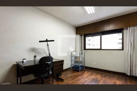 Apartamento à venda com 4 quartos, 250m² em Moema, São Paulo