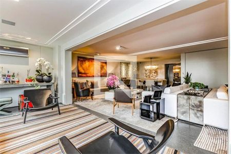 Apartamento à venda com 2 quartos, 237m² em Vila Nova Conceição, São Paulo