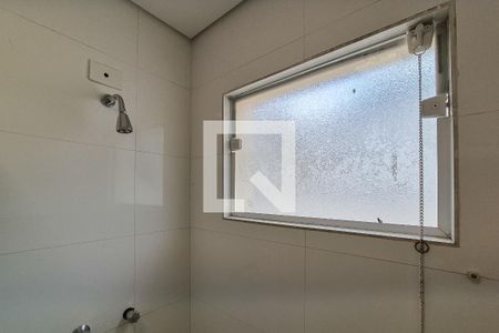 Banheiro Social de apartamento à venda com 2 quartos, 65m² em Vila Alvinopolis, São Bernardo do Campo