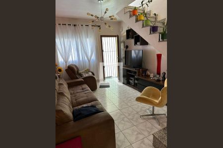 Casa à venda com 3 quartos, 191m² em Jardim Oriental, São Paulo