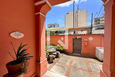 Fachada de casa à venda com 5 quartos, 298m² em Botafogo, Rio de Janeiro