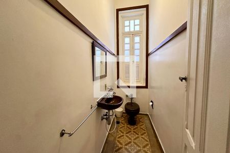 Lavabo de casa à venda com 6 quartos, 298m² em Botafogo, Rio de Janeiro