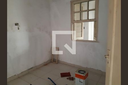 Casa à venda com 6 quartos, 210m² em Parque das Nações, Santo André