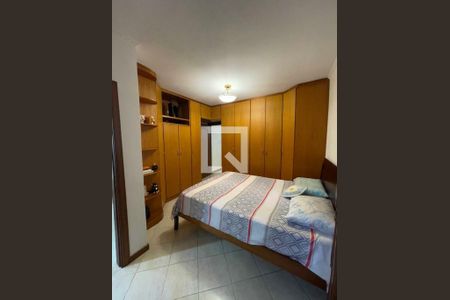 Casa à venda com 3 quartos, 130m² em Santa Maria, Santo André