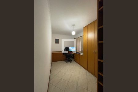 Casa à venda com 3 quartos, 130m² em Santa Maria, Santo André