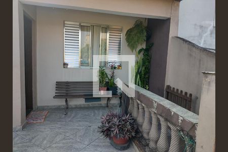 Casa à venda com 4 quartos, 109m² em Parque Novo Oratório, Santo André