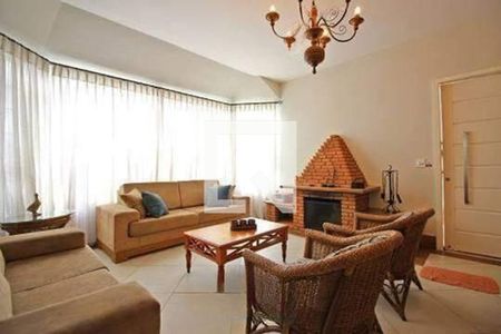 Casa à venda com 5 quartos, 392m² em Parque da Hipica, Campinas