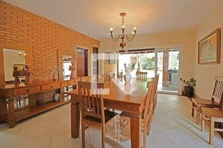 Casa à venda com 5 quartos, 392m² em Parque da Hipica, Campinas