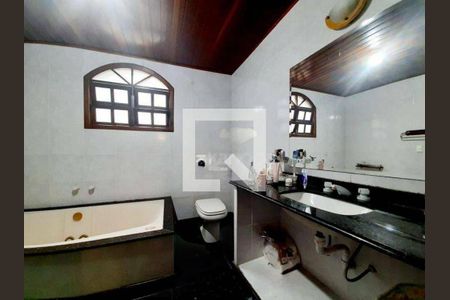 Casa à venda com 3 quartos, 271m² em Taquara, Rio de Janeiro