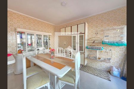 Casa à venda com 3 quartos, 150m² em Cangaiba, São Paulo