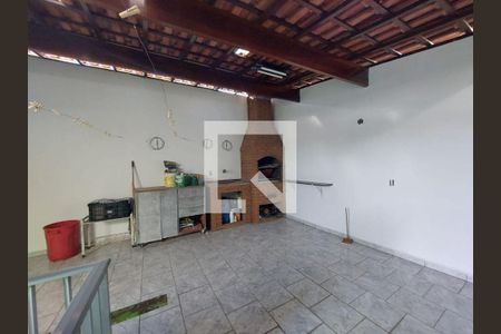 Casa à venda com 3 quartos, 148m² em Parque Cisper, São Paulo