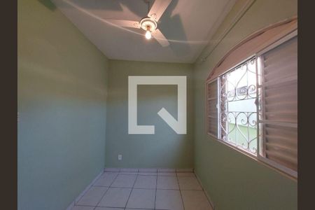 Casa à venda com 3 quartos, 148m² em Parque Cisper, São Paulo