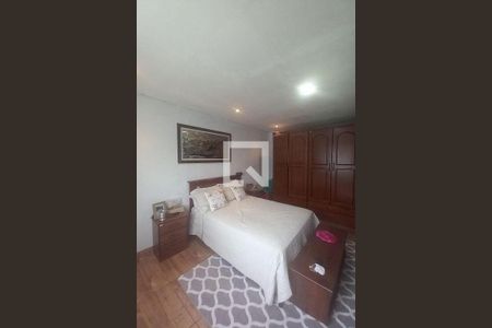 Casa à venda com 4 quartos, 175m² em Vila Jacuí, São Paulo