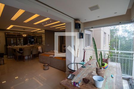 Varanda da Sala de apartamento para alugar com 2 quartos, 110m² em Conjunto Promorar Raposo Tavares, São Paulo