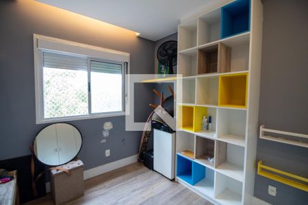 Quarto  de apartamento para alugar com 2 quartos, 110m² em Conjunto Promorar Raposo Tavares, São Paulo