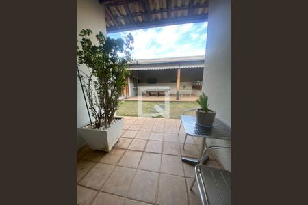 Foto 15 de casa à venda com 3 quartos, 283m² em Castelo, Belo Horizonte