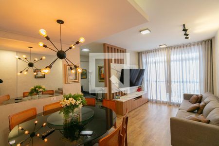 Sala de apartamento à venda com 3 quartos, 130m² em Belvedere, Belo Horizonte