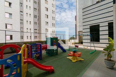 Área comum de apartamento à venda com 3 quartos, 130m² em Belvedere, Belo Horizonte