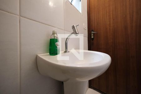 Lavabo de casa à venda com 3 quartos, 102m² em Vila Granada, São Paulo