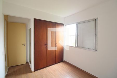 Quarto 2 de apartamento para alugar com 3 quartos, 77m² em Vila Sofia, São Paulo