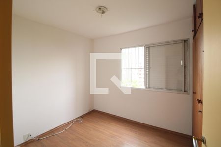 Quarto 1 de apartamento para alugar com 3 quartos, 77m² em Vila Sofia, São Paulo