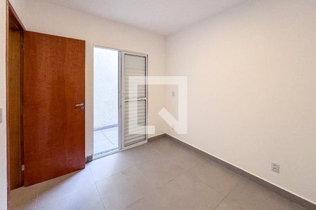 Quarto de apartamento para alugar com 1 quarto, 33m² em Vila Paulo Silas, São Paulo