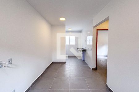 Sala/Cozinha de apartamento para alugar com 2 quartos, 41m² em Vila Paulo Silas, São Paulo