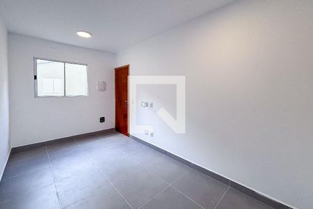 Sala/Cozinha de apartamento para alugar com 2 quartos, 41m² em Vila Paulo Silas, São Paulo