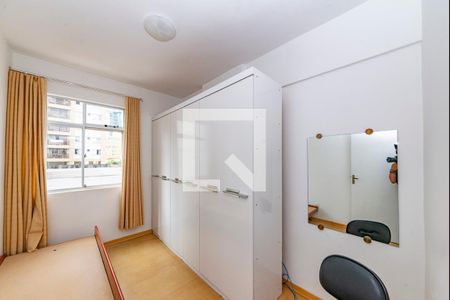 Quarto 1 de apartamento para alugar com 3 quartos, 75m² em Alto Barroca, Belo Horizonte