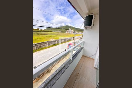 Varanda de apartamento para alugar com 2 quartos, 65m² em Ingleses do Rio Vermelho, Florianópolis
