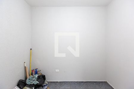 Quarto 1 de casa para alugar com 2 quartos, 60m² em Parque Guarani, São Paulo