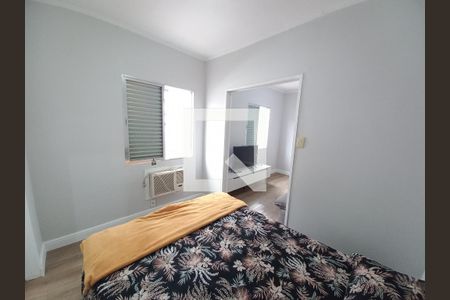 Quarto de apartamento para alugar com 1 quarto, 30m² em Itararé, São Vicente