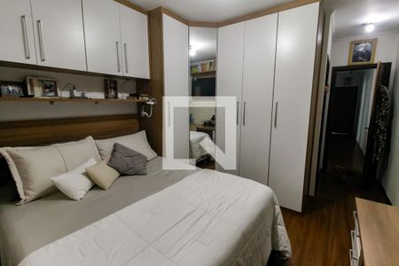 Suíte 1 - armários de casa para alugar com 4 quartos, 155m² em Jardim das Palmas, São Paulo