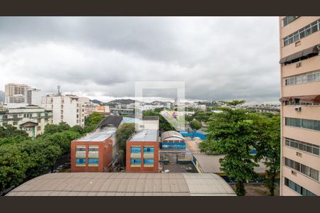 Sala - Vista de apartamento à venda com 2 quartos, 60m² em Praça da Bandeira, Rio de Janeiro