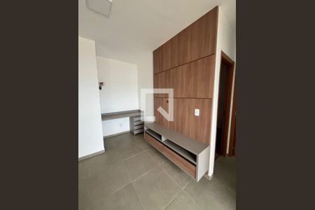 Sala de apartamento para alugar com 2 quartos, 48m² em Shopping Park, Uberlândia