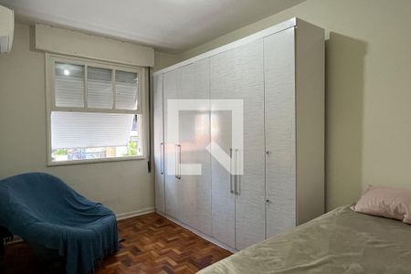 Quarto 1 de apartamento para alugar com 3 quartos, 153m² em Gonzaga, Santos