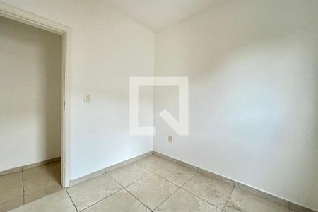 Quarto 2 de casa para alugar com 2 quartos, 50m² em Vila Guarani, São Paulo