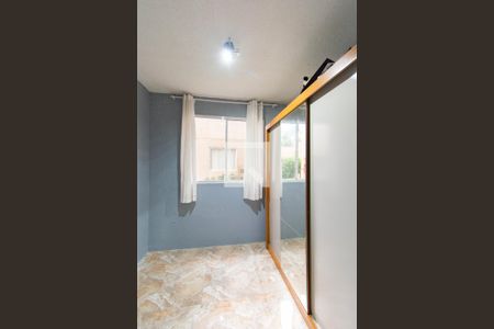 Quarto 2 de apartamento para alugar com 2 quartos, 48m² em Estância Velha, Canoas