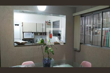 Foto 15 de casa à venda com 4 quartos, 189m² em Água Rasa, São Paulo