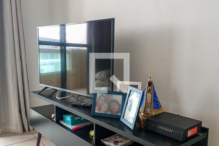 Sala de apartamento para alugar com 2 quartos, 90m² em Canto do Forte, Praia Grande