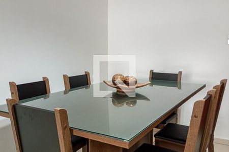Sala de apartamento para alugar com 2 quartos, 90m² em Canto do Forte, Praia Grande