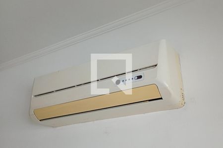 Sala de apartamento para alugar com 2 quartos, 90m² em Canto do Forte, Praia Grande