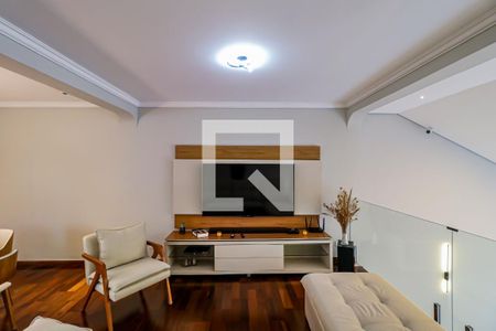 Sala de casa para alugar com 5 quartos, 550m² em Vila Pirajussara, São Paulo
