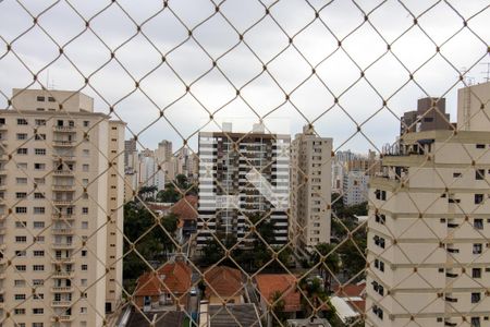 Varanda de apartamento para alugar com 2 quartos, 64m² em Cambuí, Campinas