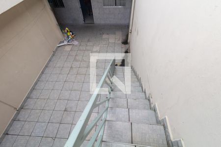 Escada de casa à venda com 2 quartos, 100m² em Vila Regina, São Paulo