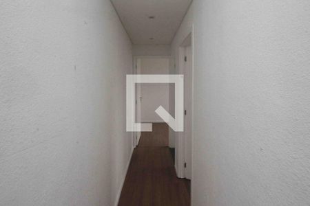 Corredor de apartamento para alugar com 2 quartos, 42m² em Jardim Egle, São Paulo