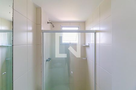 Banheiro social de apartamento à venda com 3 quartos, 85m² em Jardim Ester, São Paulo