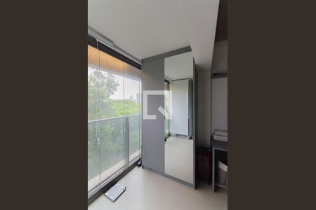 Sala/Quarto de kitnet/studio à venda com 1 quarto, 28m² em Paraíso, São Paulo