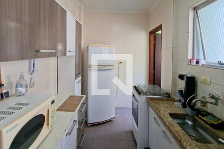 Cozinha de apartamento para alugar com 1 quarto, 48m² em Vila Tupi, Praia Grande