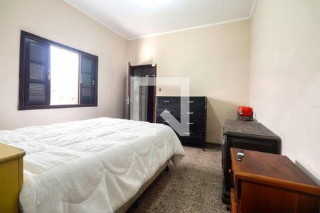 Casa à venda com 4 quartos, 350m² em Parque São Jorge, São Paulo